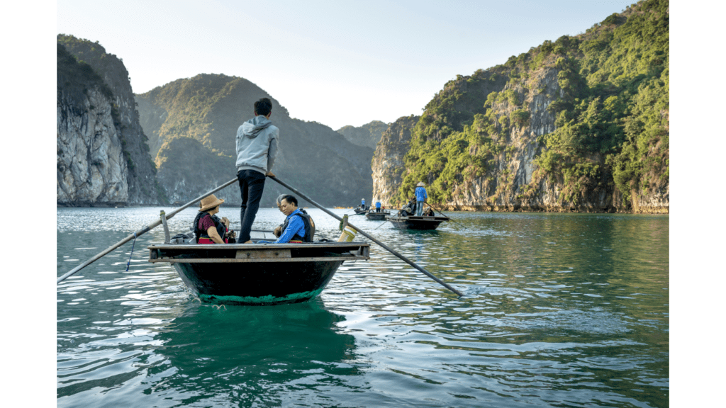 Island hopping||Paragliding