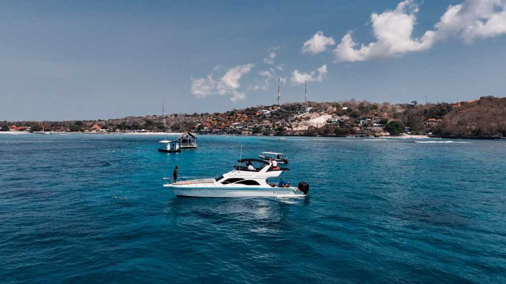 Bali yacht hire